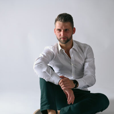 Male Escort Troi aus Köln von Callboyz.net