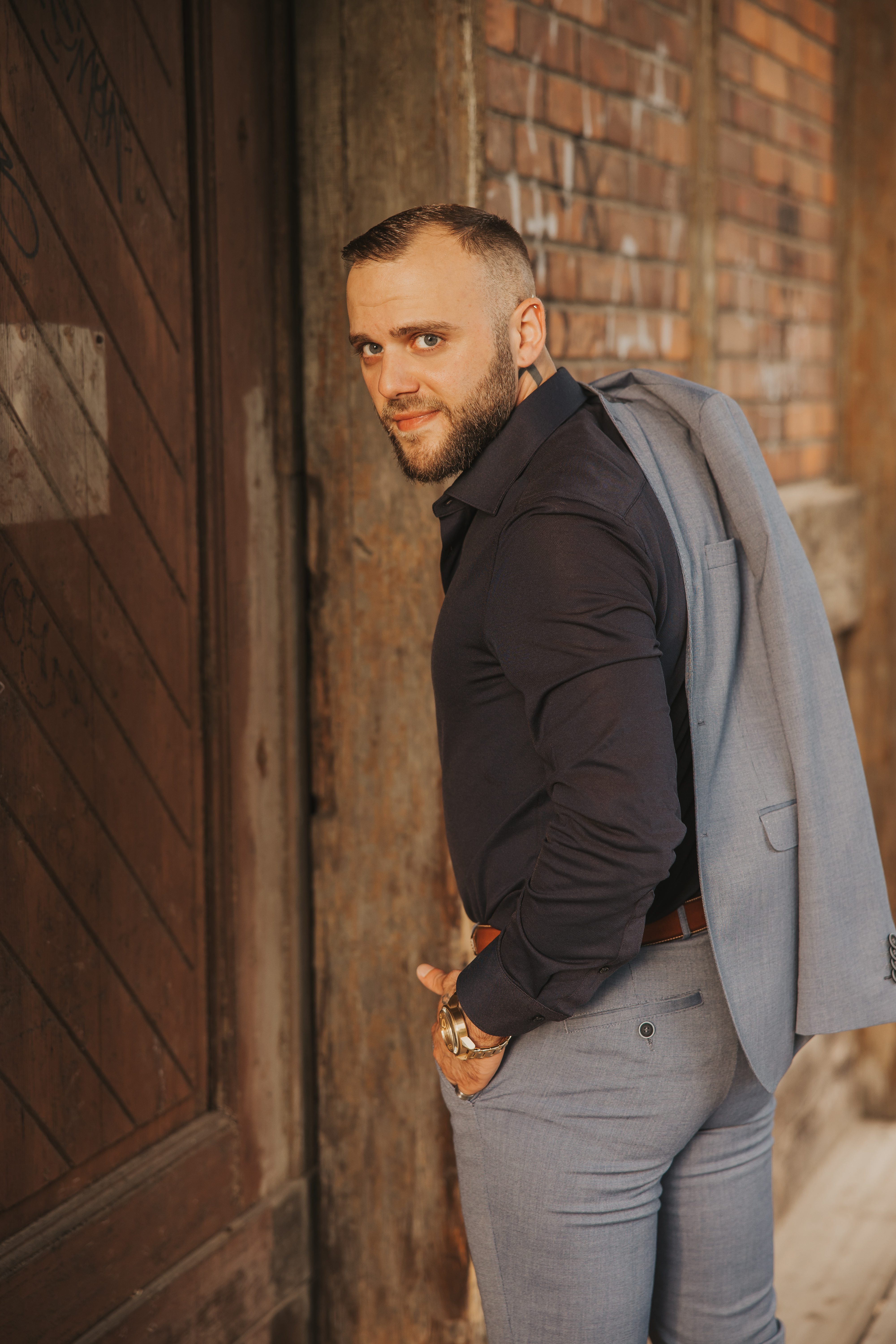 Escort für Frauen Dario aus Aschaffenburg von Callboyz.net Escort für Frauen Dario aus Aschaffenburg von Callboyz.net