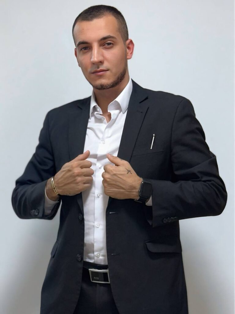 Independent Escort Massimo aus Lübeck von Callboyz.net