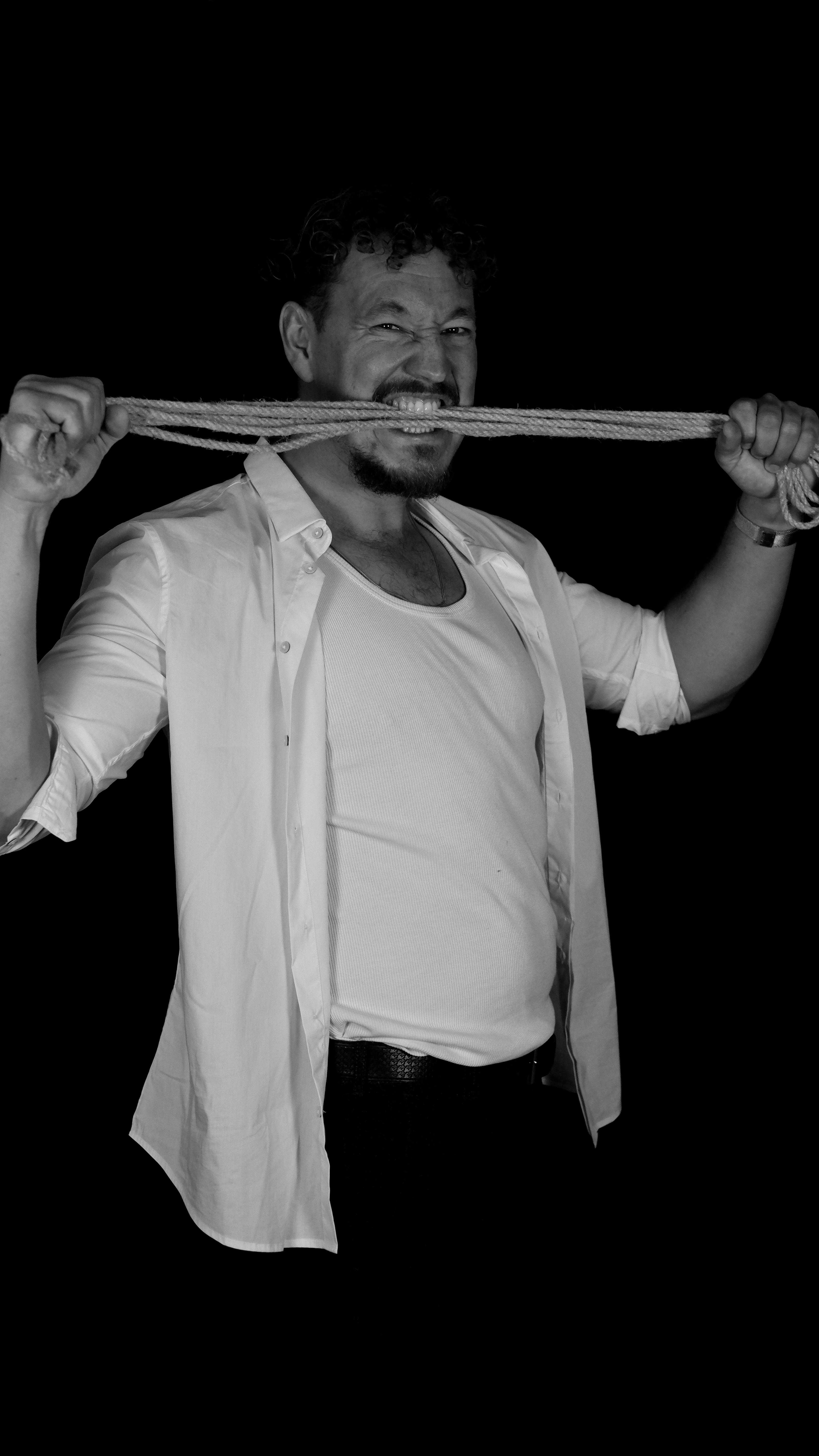 BDSM Jonah aus Köln von Callboyz.net