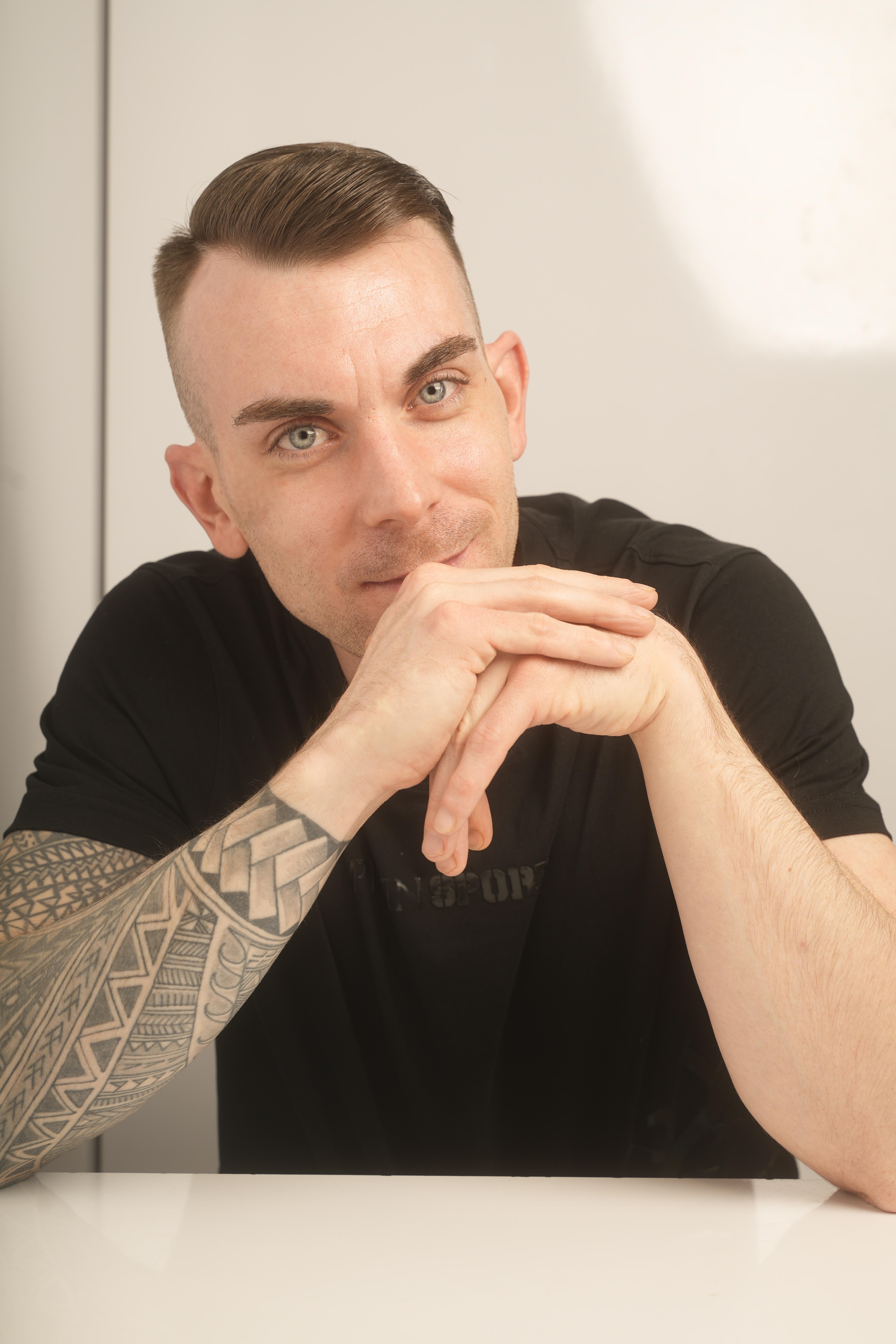 Male Escort Dennis aus Berlin von Callboyz.net