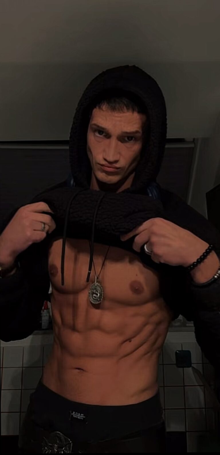 Gigolo Snake aus Hilpoltstein von Callboyz.net