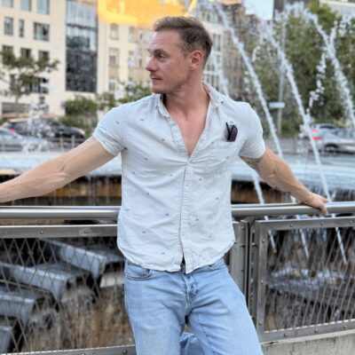 Escort für Frauen Paul aus Düsseldorf von Callboyz.net Escort für Frauen Paul aus Düsseldorf von Callboyz.net